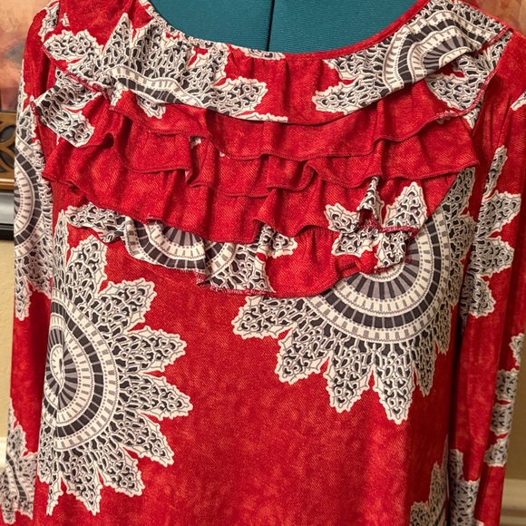 Nuggles 2 piece outfit - Picture 2 of 2